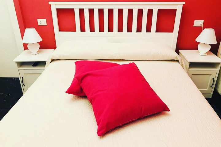 Room 4 of 15