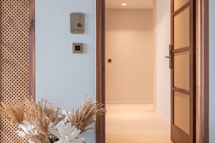 Hotel 85 of 91