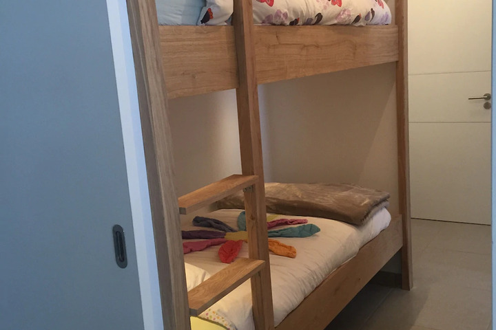 Room 8 of 8