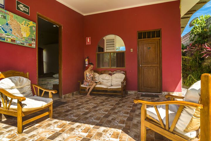 Room 9 of 19