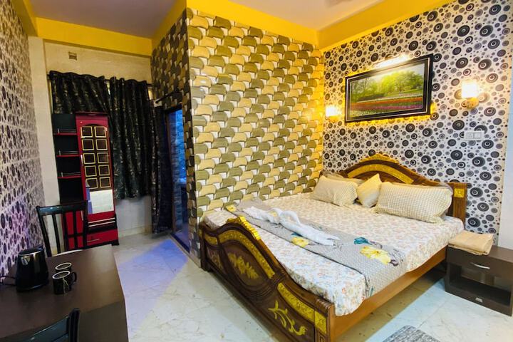 Room 47 of 101