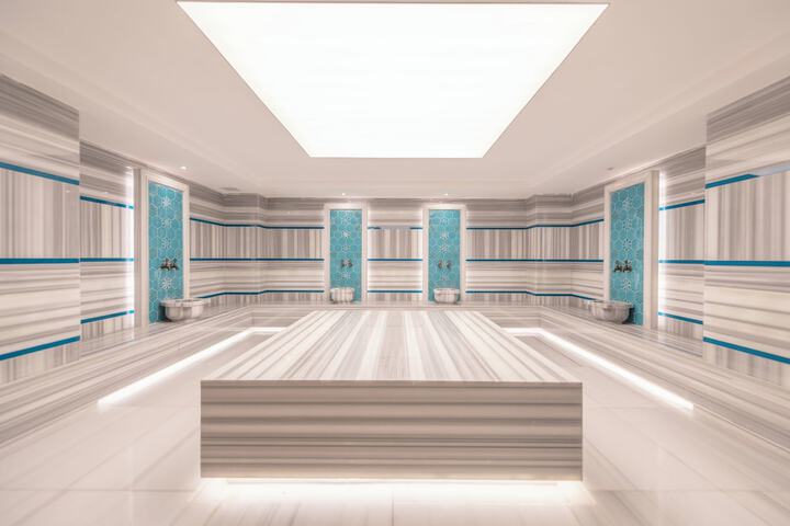 Room 30 of 43