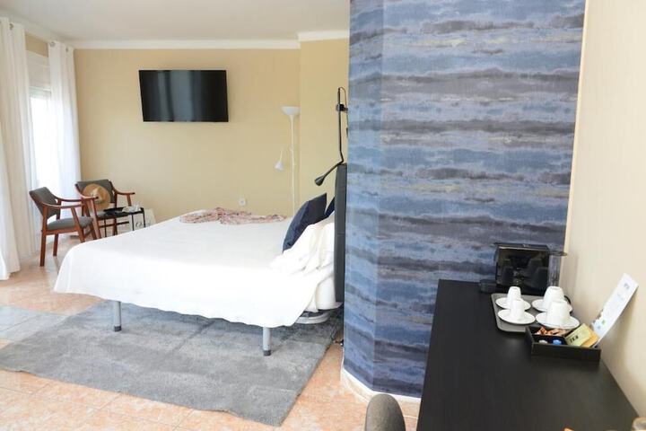 Room 6 of 55
