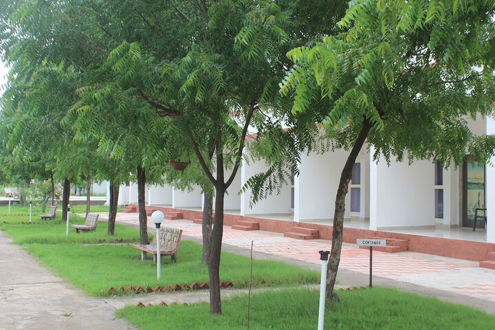 Room 6 of 19