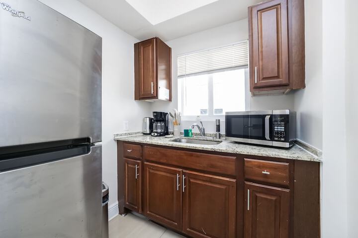 Private kitchenette