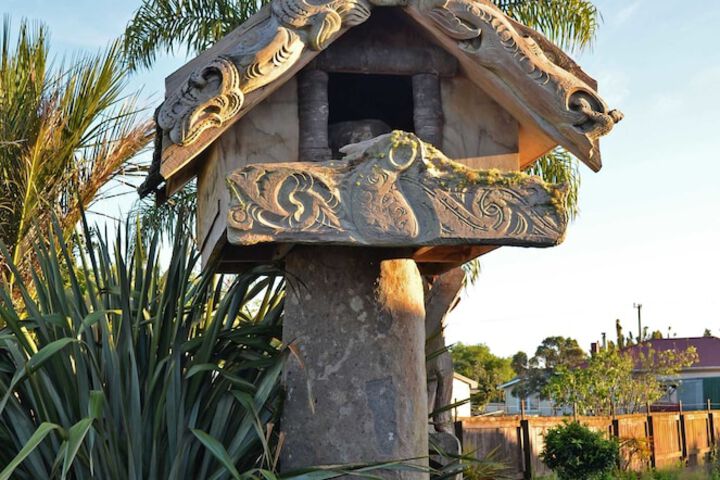 Beachcomber Lodge & Backpacker