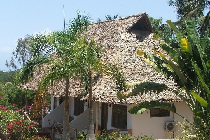 Bomani Beach Bungalows