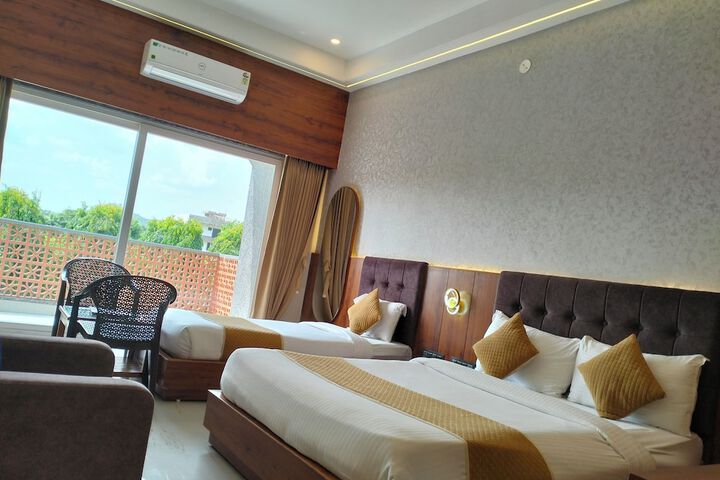 Room 17 of 62