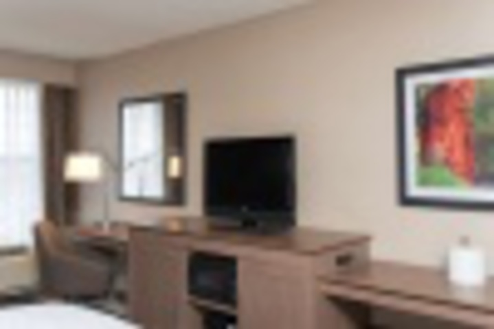 Room 171 of 372