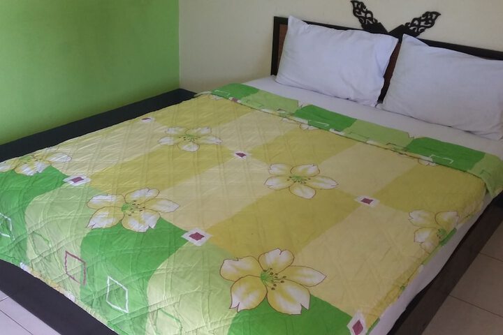 Room 2 of 24