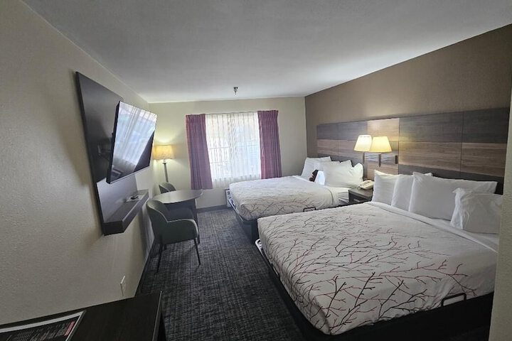 Room 45 of 105