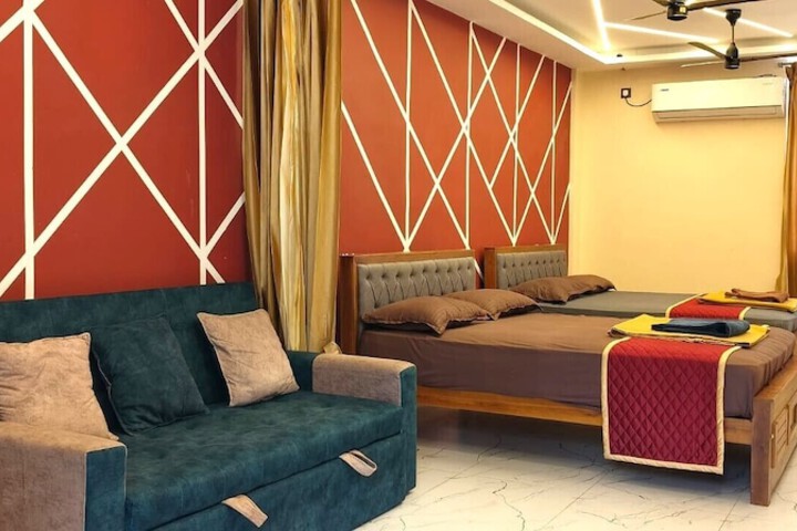 Room 45 of 117