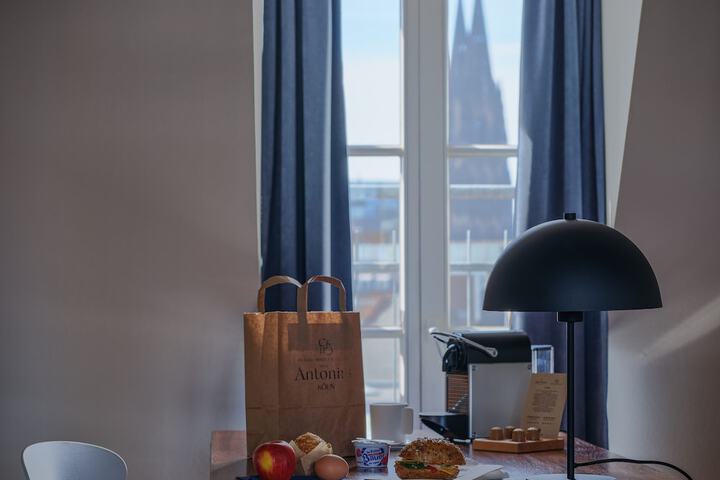 Room 19 of 36