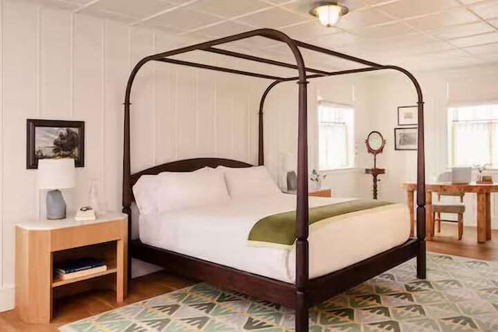 Room 15 of 88