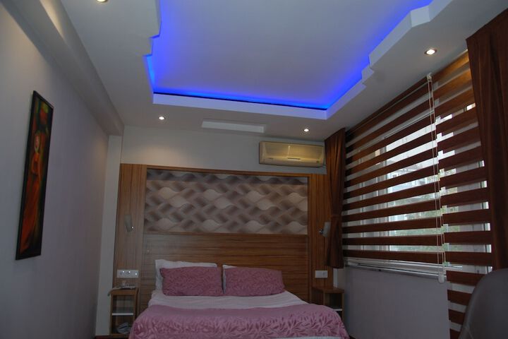 Room 4 of 46