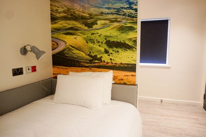 Room 11 of 54