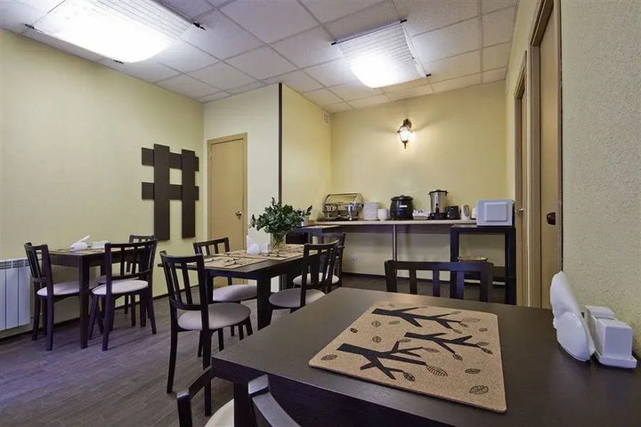 restaurant