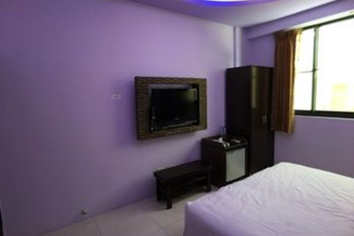 Room 17 of 21