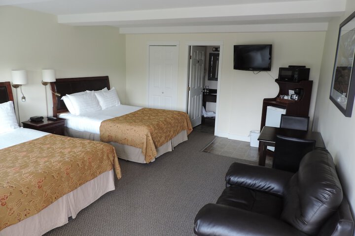 Room 6 of 36