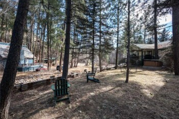 Property Grounds 24 of 38