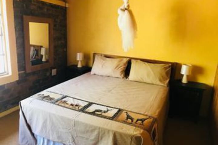 Room 6 of 39