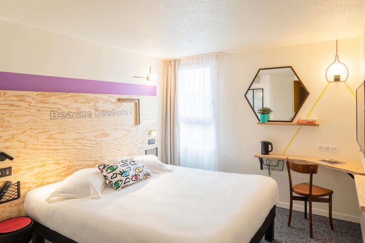 Room 21 of 86