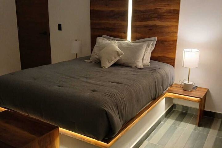 Room 5 of 30