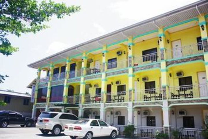 Carlitos Inn