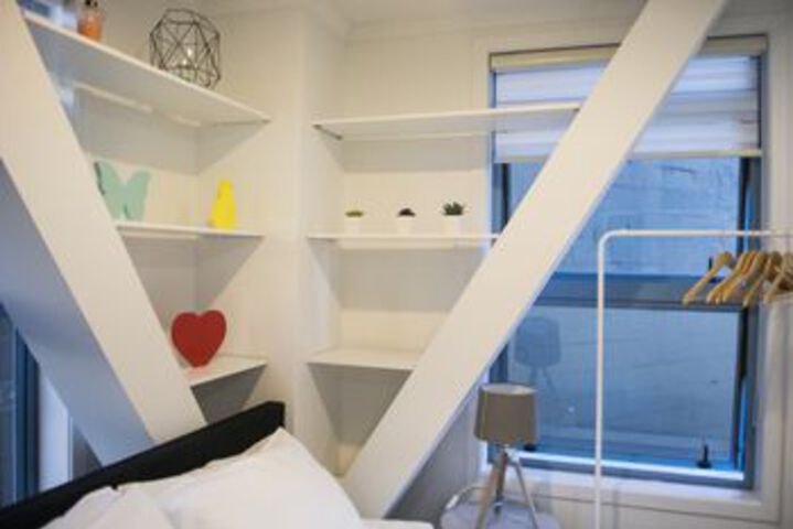 Room 12 of 13