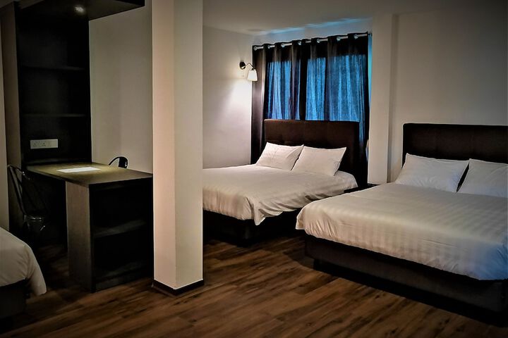 Room 13 of 46