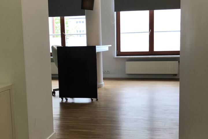 Room 5 of 130