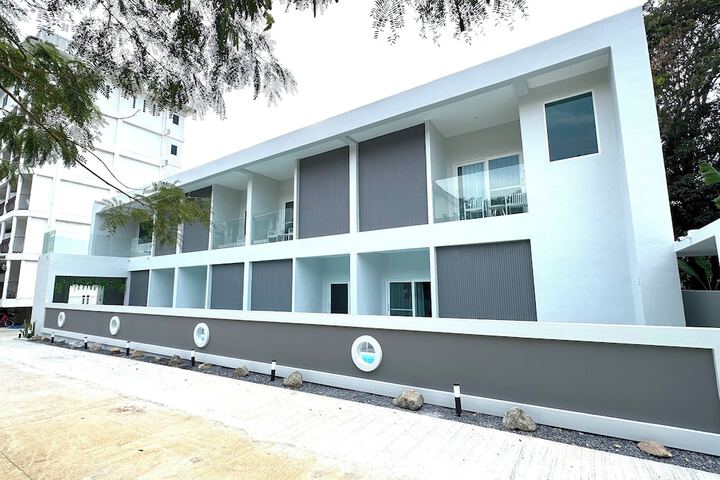 Hotel 68 of 75