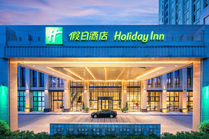 Hotel 56 of 74
