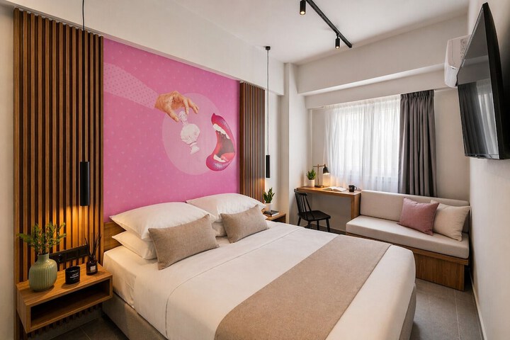 Room 18 of 45