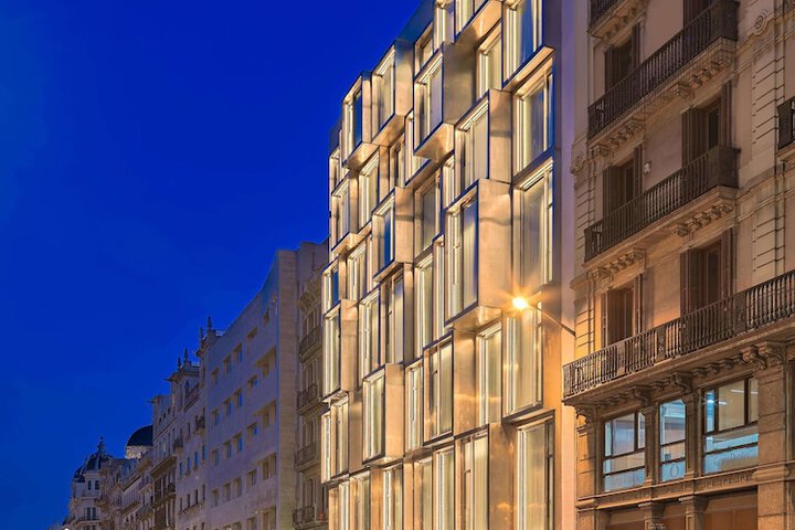 Hotel 75 of 85