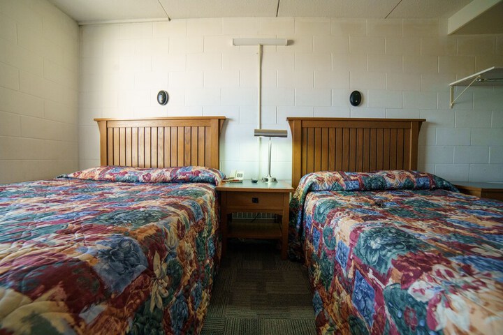Room 4 of 21
