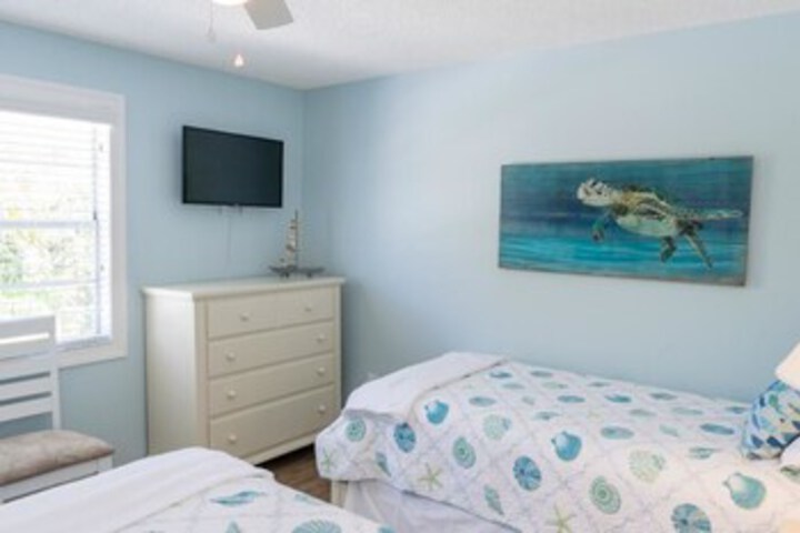 Room 34 of 36