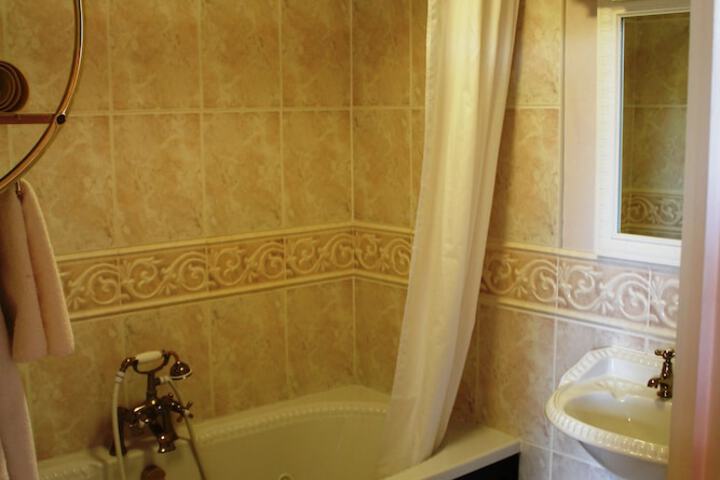 Room 45 of 74
