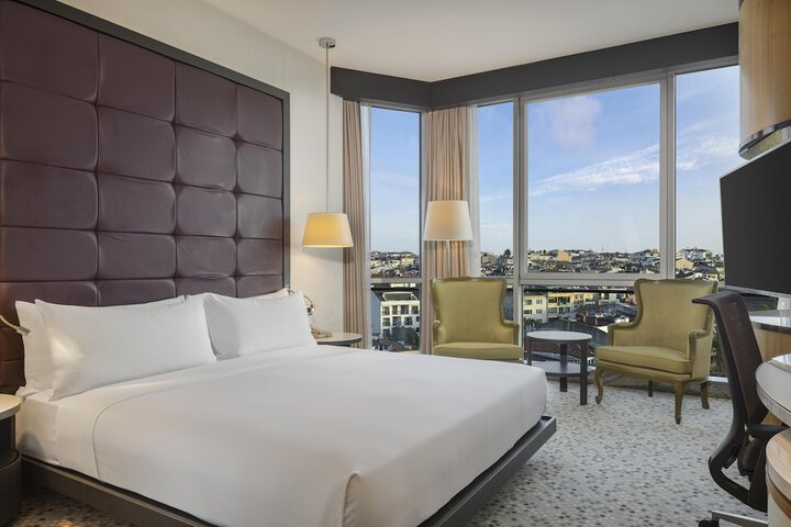 Room 48 of 191