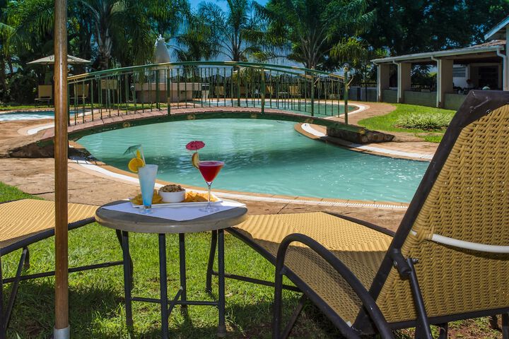 Pools & Facilities
