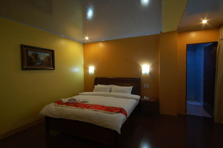 Room 10 of 70