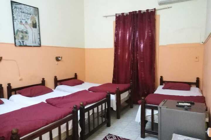 Room 40 of 51