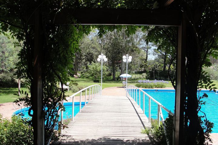 Pool 28 of 60