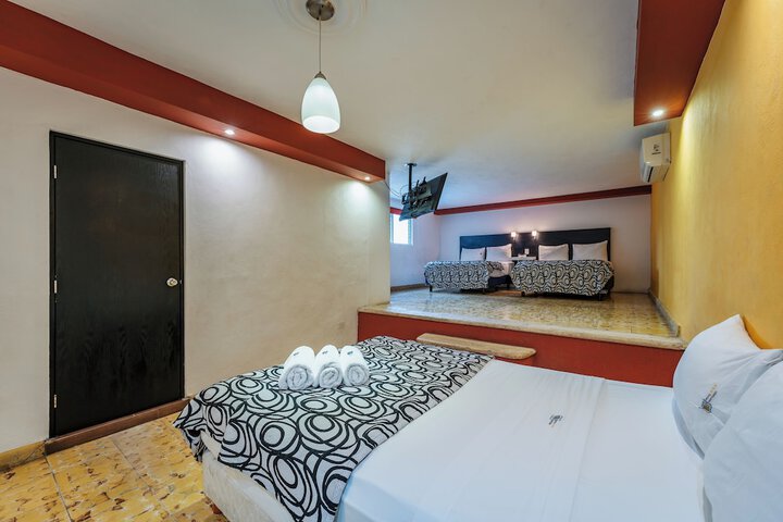 Room 22 of 52