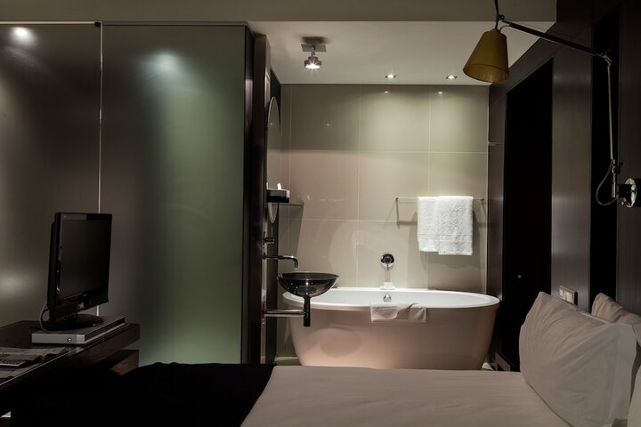 Room 44 of 56