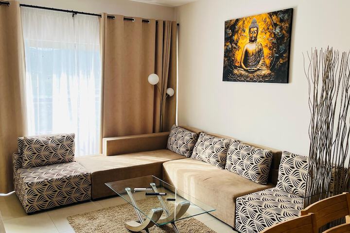 Room 44 of 118