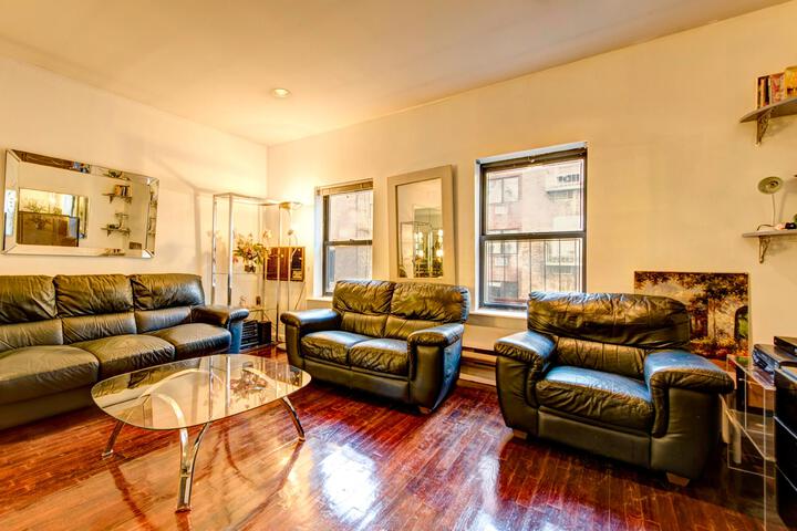 Image of AMAZING TWO BED APT located in the heart of Midtown