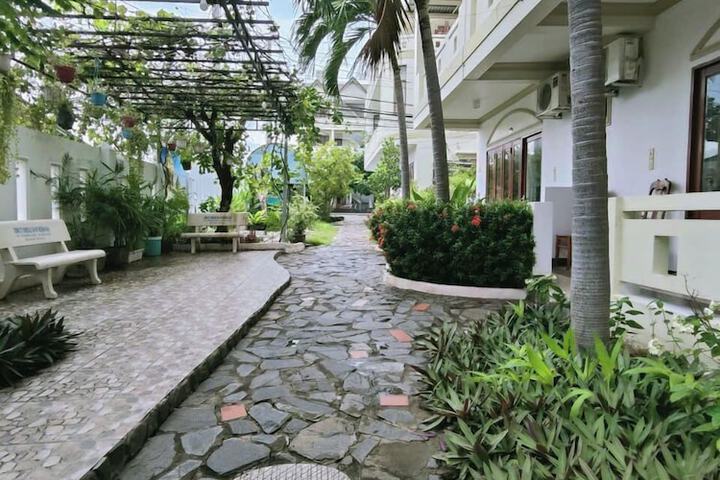 Hotel 55 of 59