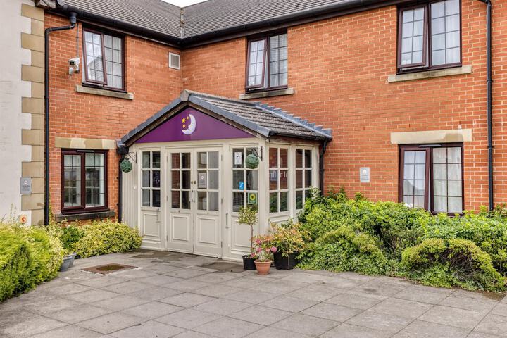 Premier Inn Waltham Abbey