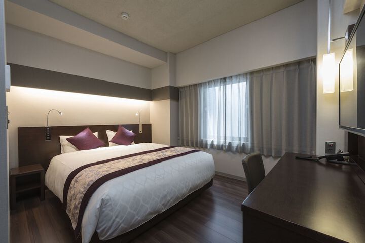Room 7 of 45